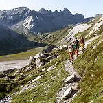 Lägenhetshotell Peaks Place & Laax