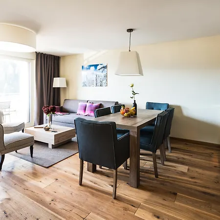 公寓式酒店 Peaks Place & 莱克斯