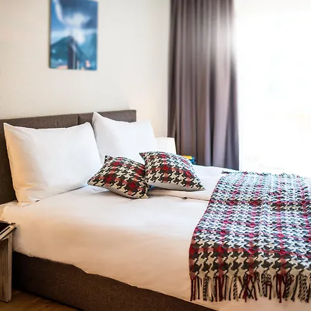 公寓式酒店 Peaks Place & 4*