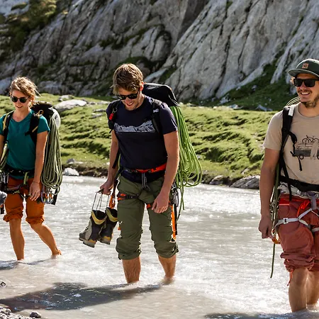 Peaks Place & 公寓式酒店