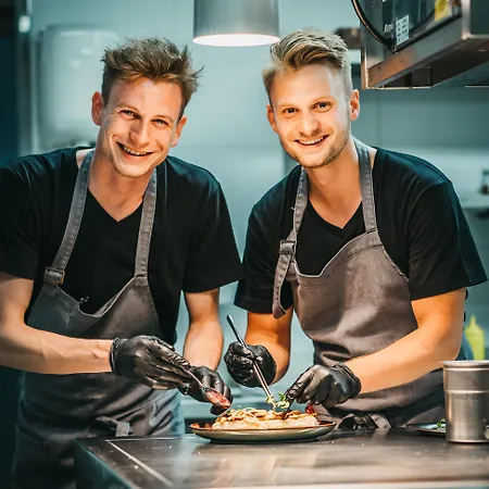 Peaks Place & 公寓式酒店 莱克斯