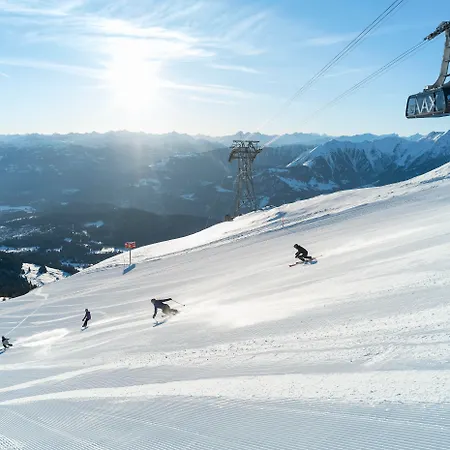Peaks Place & Laax