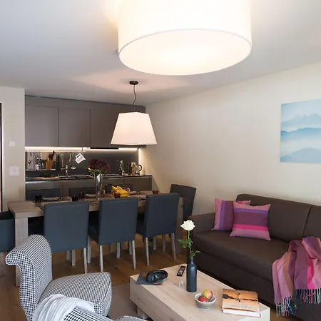 Peaks Place & Apart-hotel