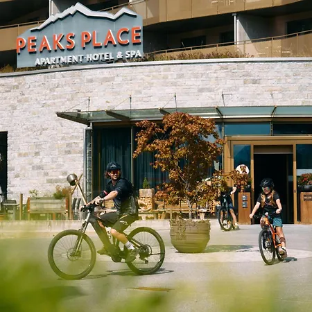 Peaks Place & 4*
