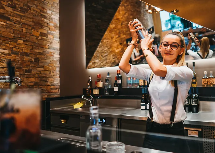 Peaks Place & 4* Laax