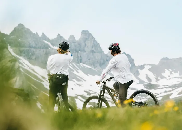 Peaks Place & Apart Otel Laax