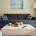 Peaks Place Апарт-отель 4*