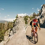 Peaks Place Апарт-отель Лакс